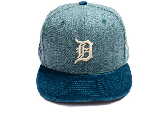 New Era Detroit Tigers Moon Brisbane Moss 59Fifty Fitted Hat