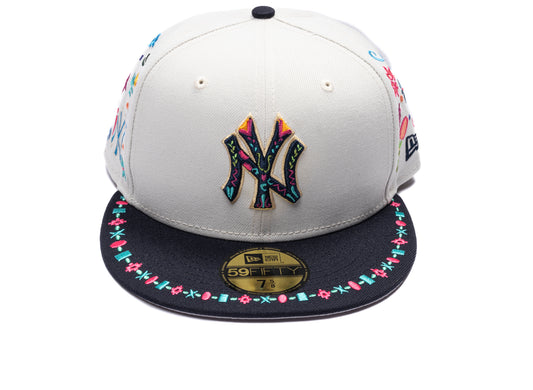 New Era LAT Heritage New York Yankees 59Fifty Fitted Hat in team colors, unisex cap