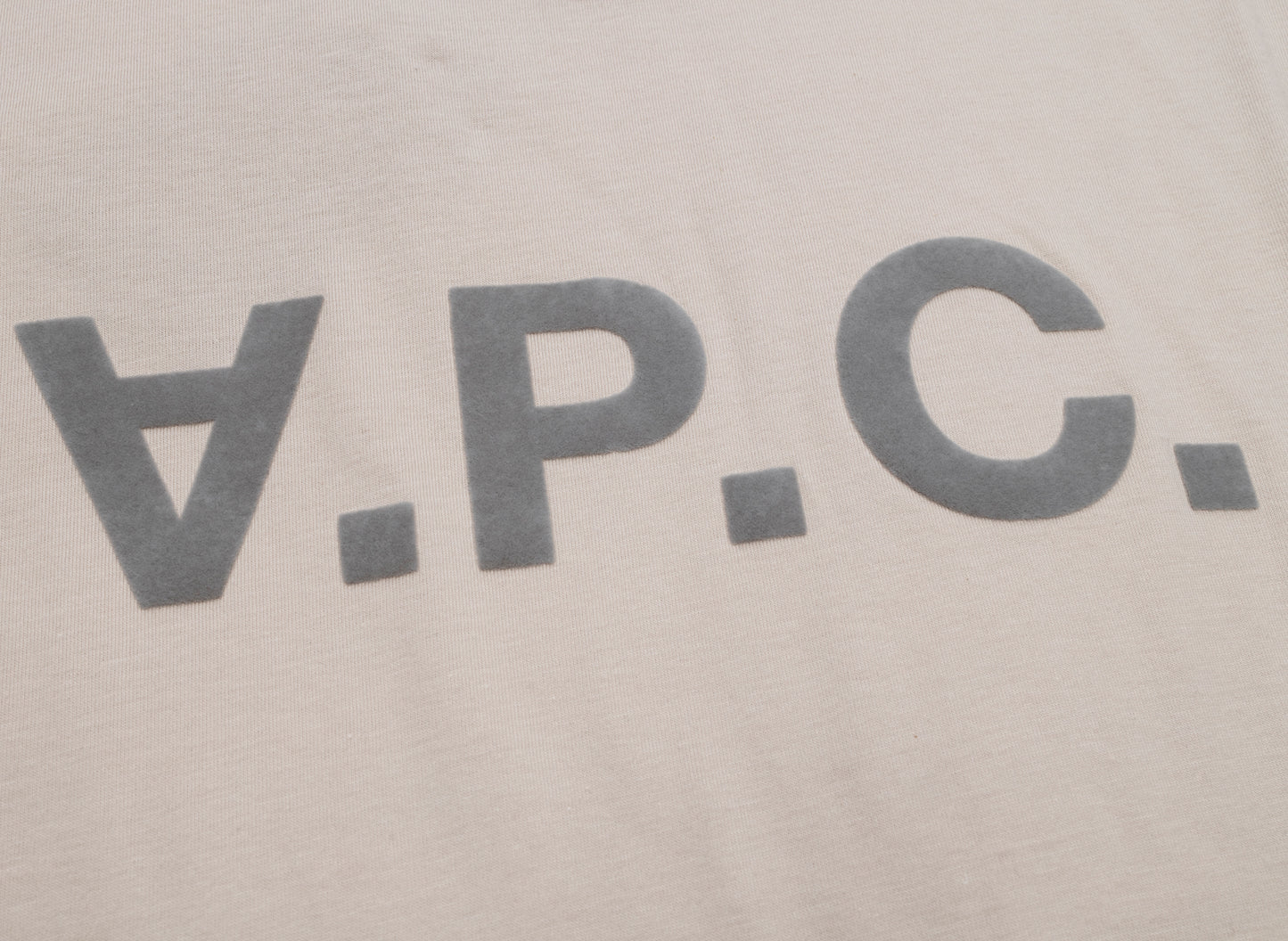 A.P.C. Oversized Grand VPC T-Shirt in Hellbraun