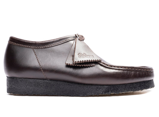 Clarks Wallabee in Black / Brown Leather