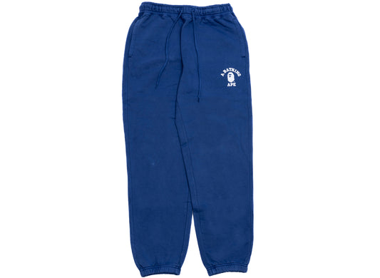 A Bathing Ape College One Point Overdye Hose in Blau