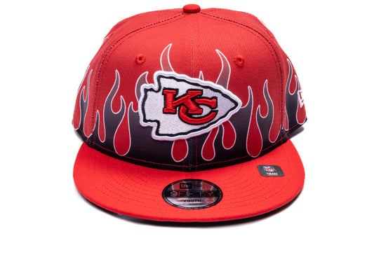 New Era Flames Kansas City Chiefs 9Fifty Hat in team colors, kids' snapback cap