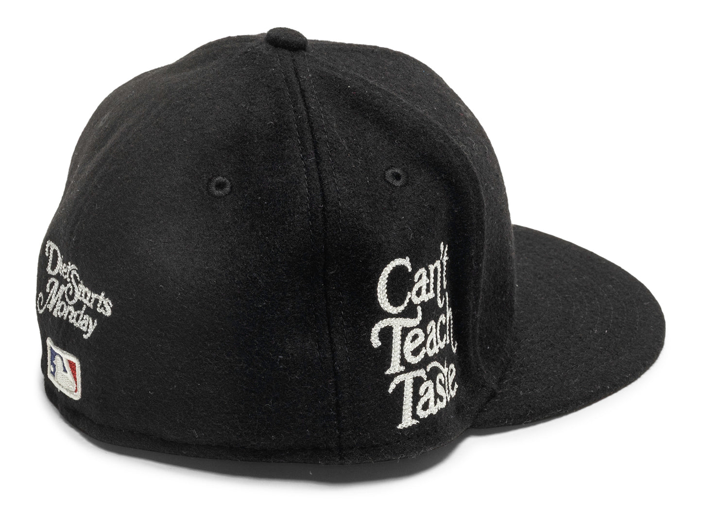 New Era x Diet Starts Monday Atlanta Braves Fitted Cap in Schwarz