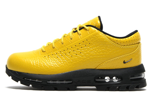 Nike Air Max Goadome Low IV4517-700 in Vivid Sulfur / Black — left profile