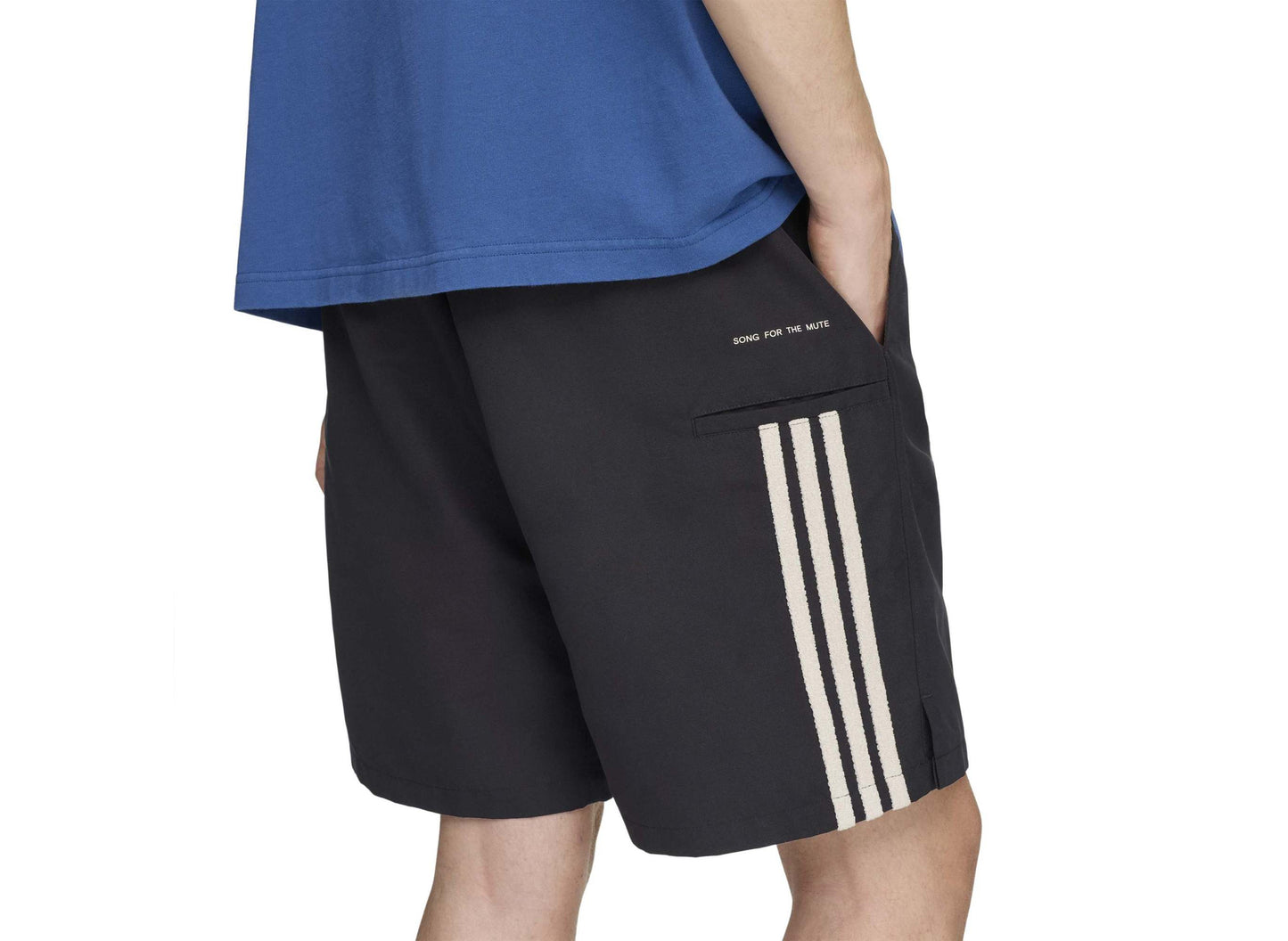 Adidas x Song for the Mute ADI007 Shorts in Schwarz