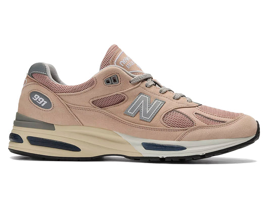 New Balance 991v2 Made in UK in Mahogany Rose
