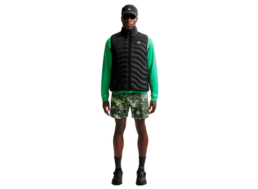 Nike ACG "Dolomiti" Shorts in Black Spruce