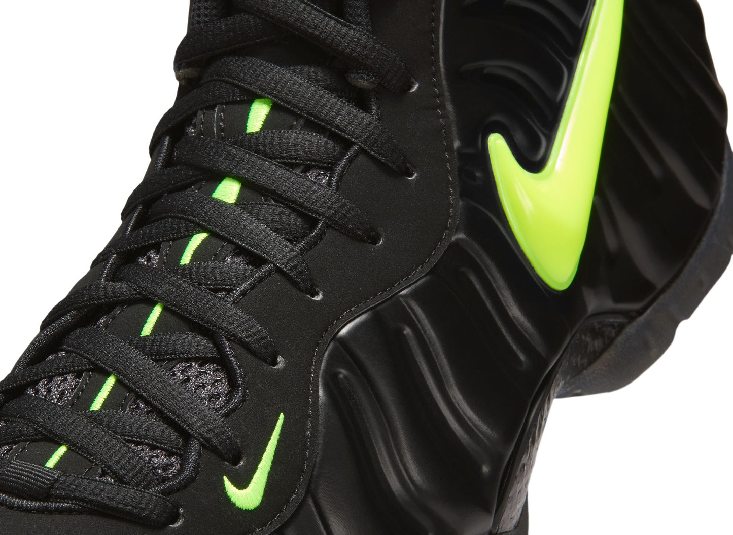 Nike Air Foamposite Pro 'Voltage'