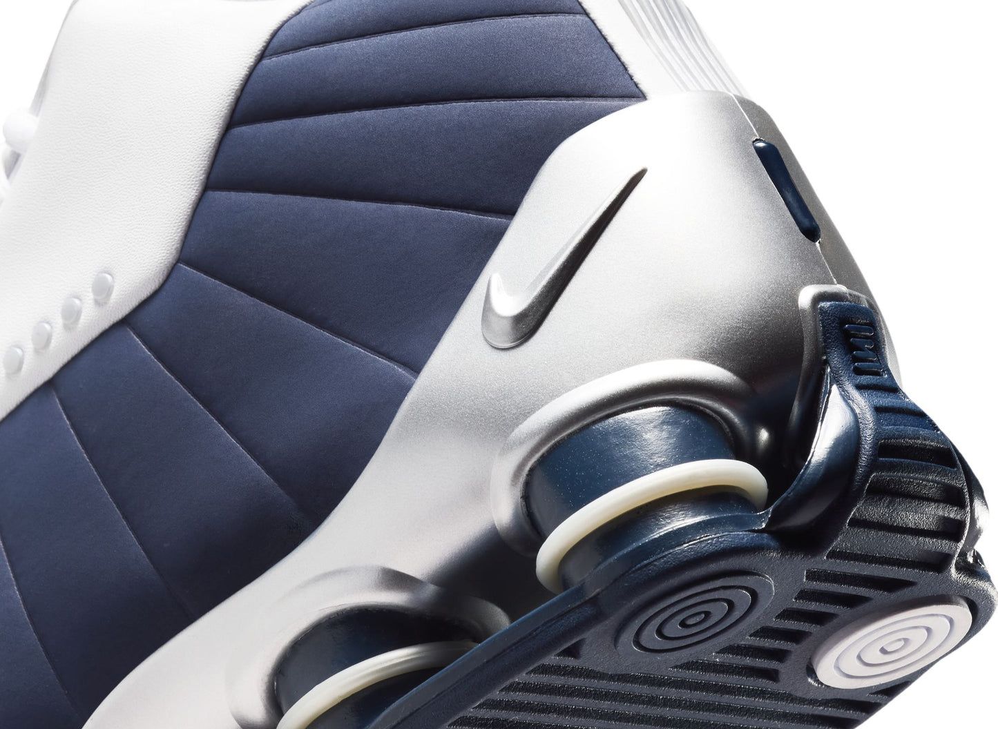 Nike Shox BB4 en blanco / azul marino medianoche