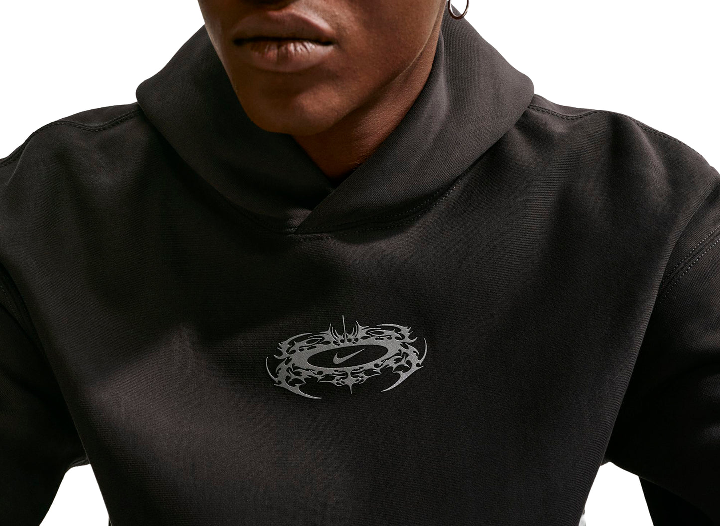 Sudadera con capucha Nike Solo Swoosh Pullover en Off Noir