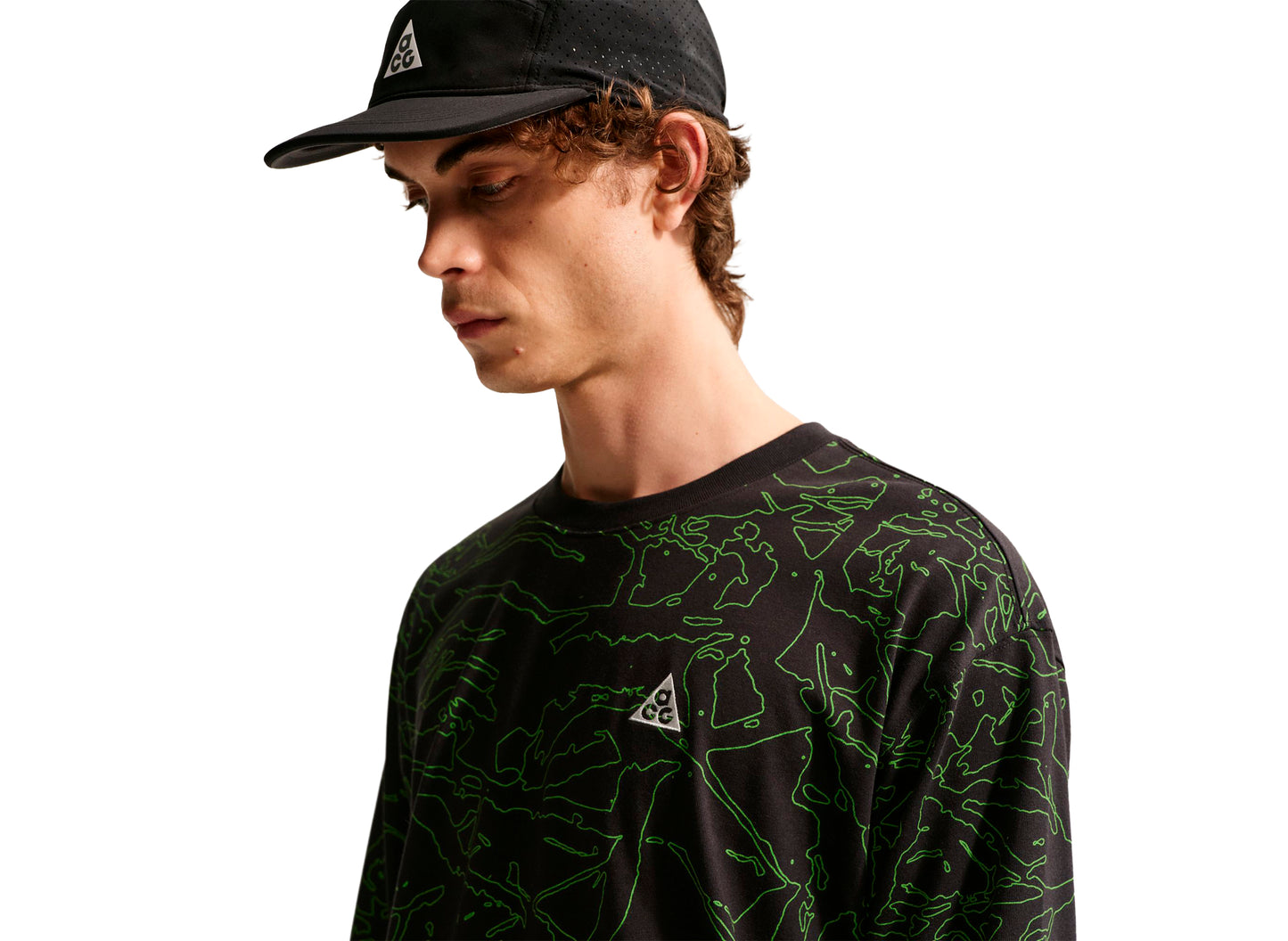 Nike ACG "Cave" Langarm-T-Shirt in Schwarz