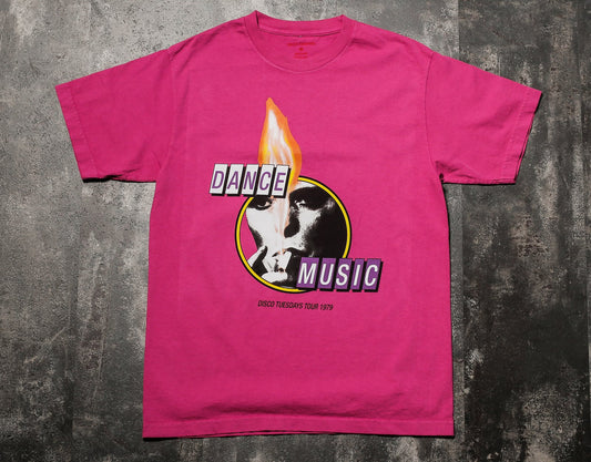 Camiseta de la gira "Burning Tour" de los Martes de Discoteca