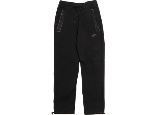 Nike Sportswear Tech Fleece Hose in Schwarz