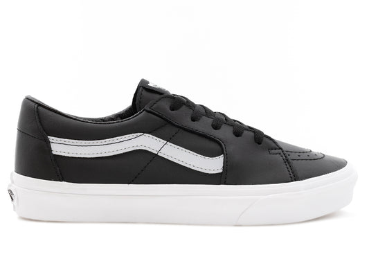Vans Sk8 Low in Schwarz & Weiß
