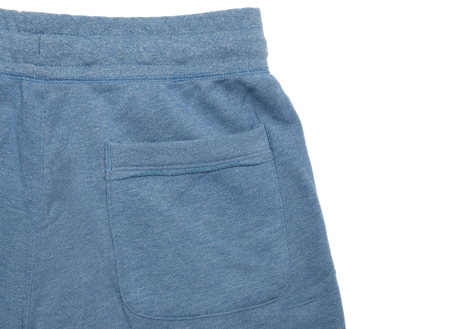 Nike Sportswear Essentials Alumni Shorts in Dark Marina Blue / Heather - view 2