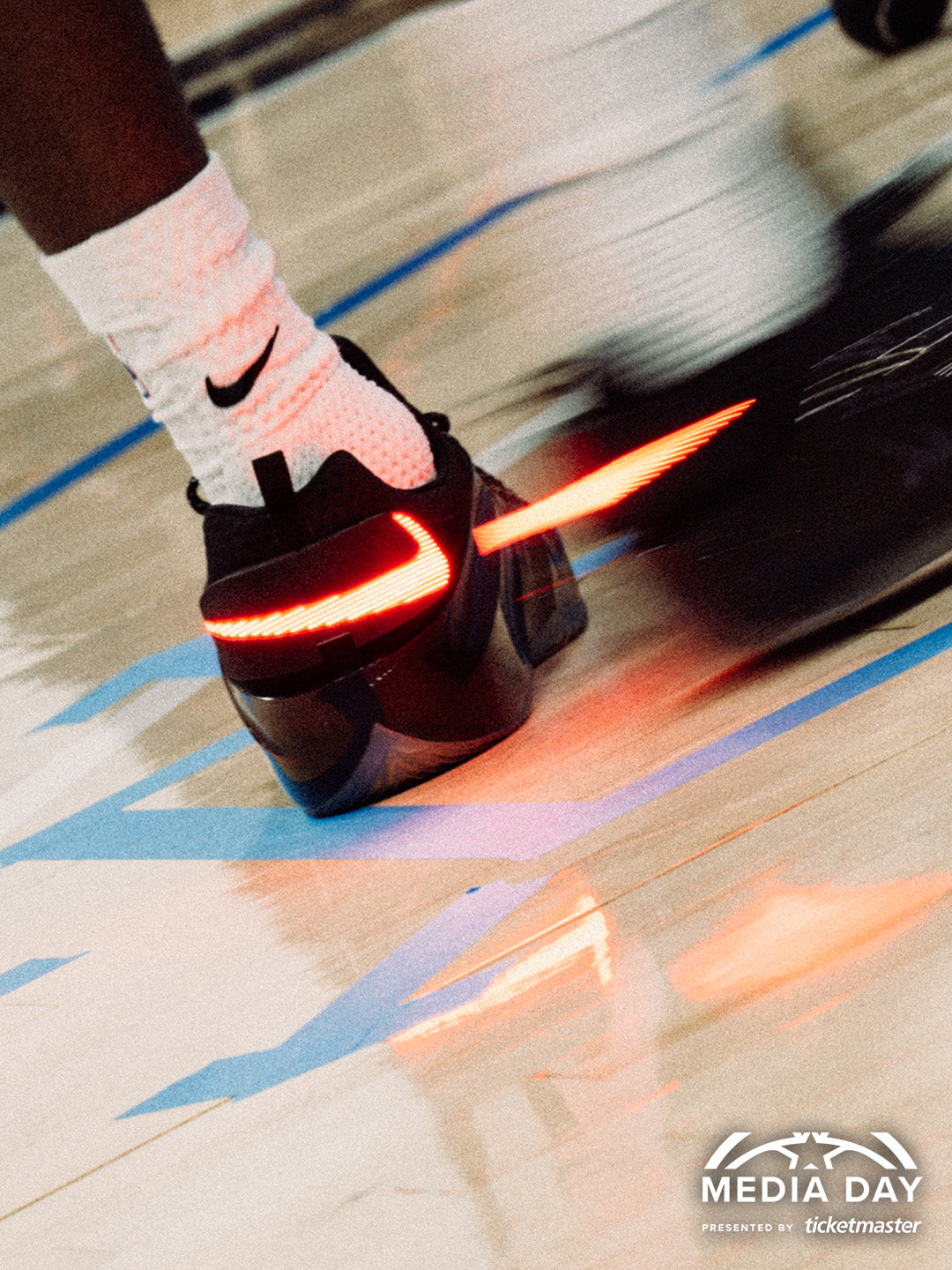 A.J. Dybantsa light-up Nike GT Flight PE heel swoosh at Washington Wizards Media Day
