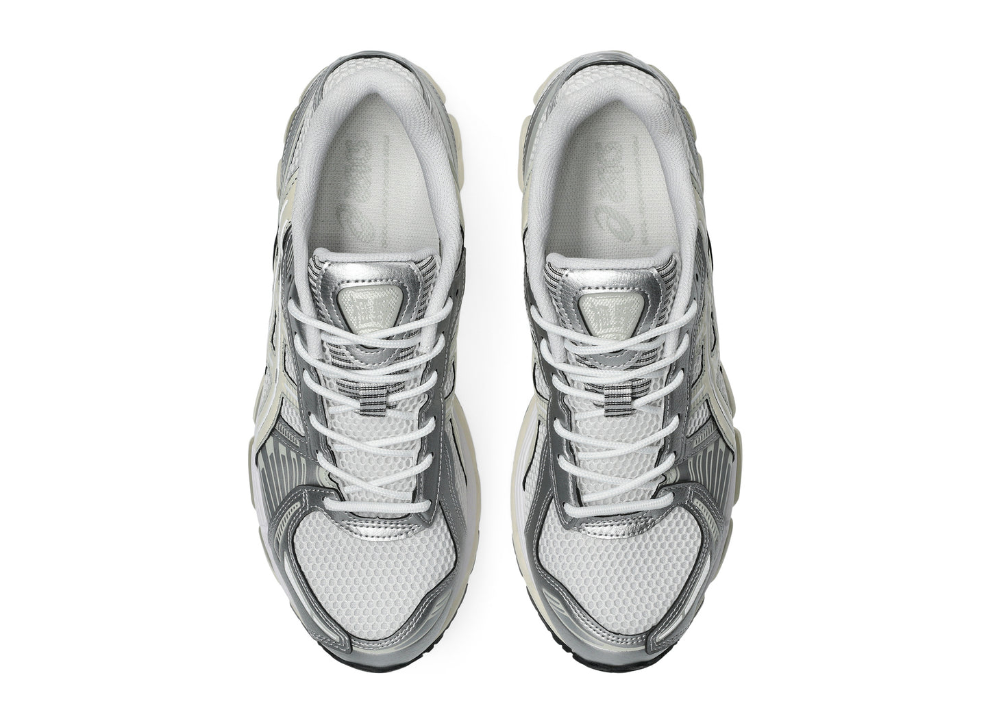 Asics Gel-Kayano 12.1 in White / Cream
