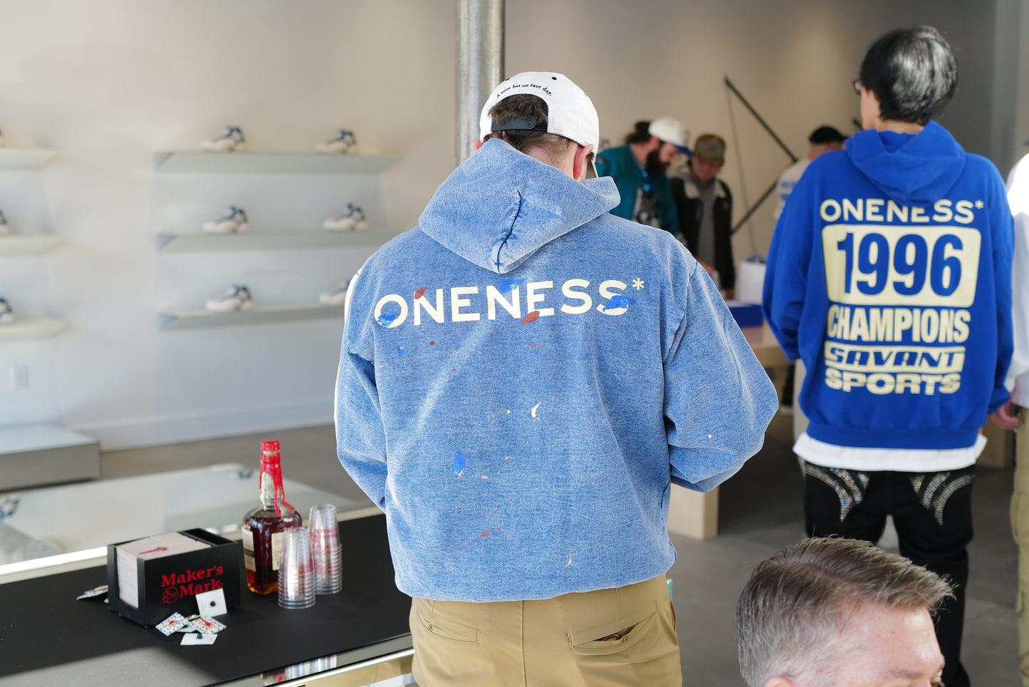 Sudadera de edición limitada Oneness x Maker's Mark