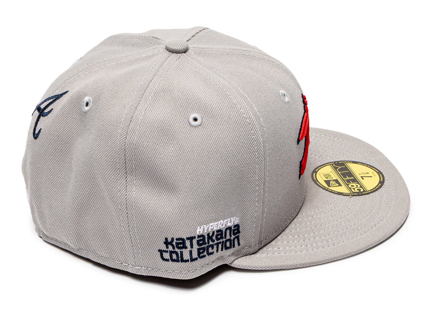 New Era Hyperfly 5950 Atlanta Braves Fitted Cap in Grau