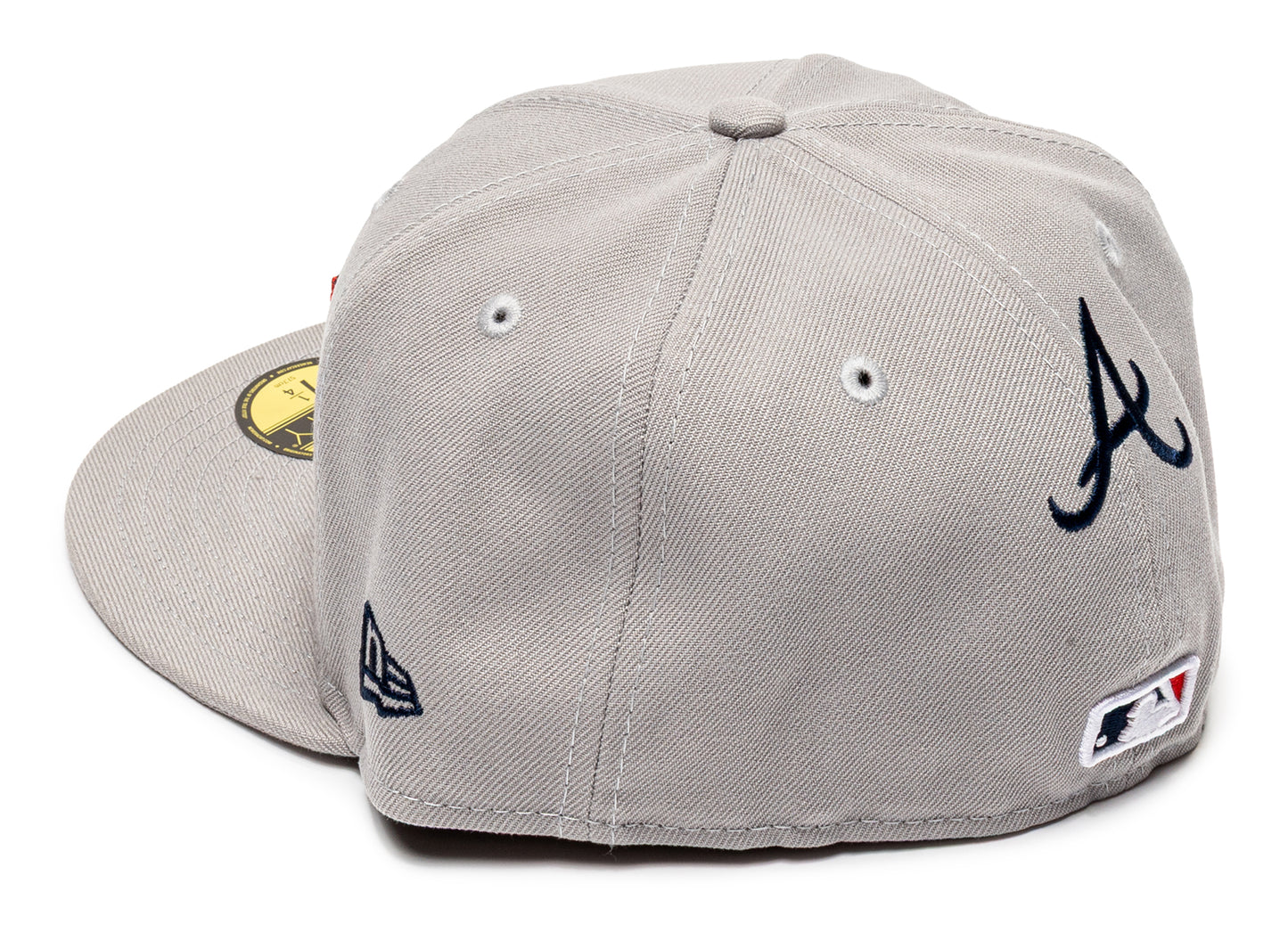New Era Hyperfly 5950 Atlanta Braves Fitted Cap in Grau