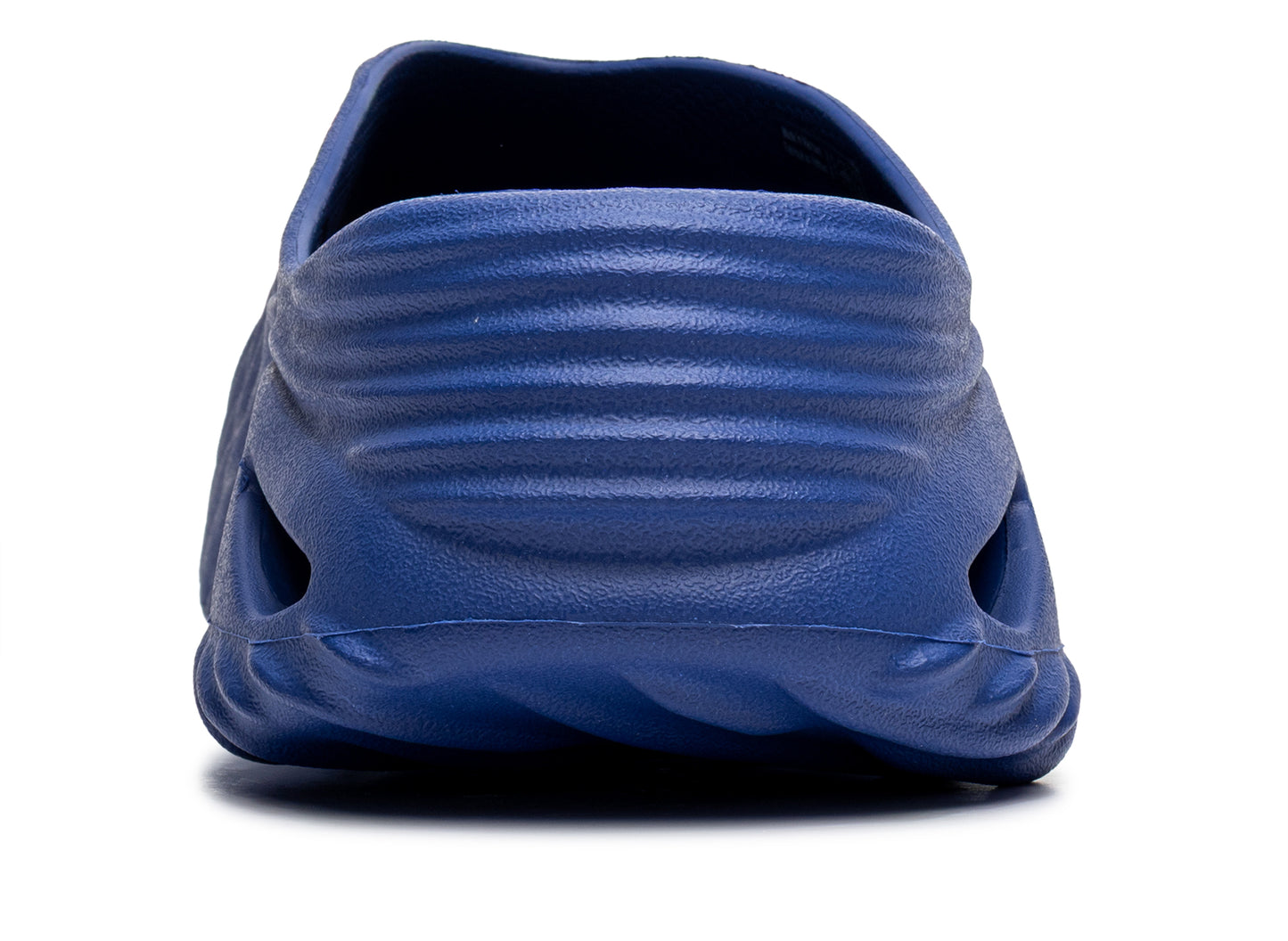 Crocs Echo Wave in Sapphire