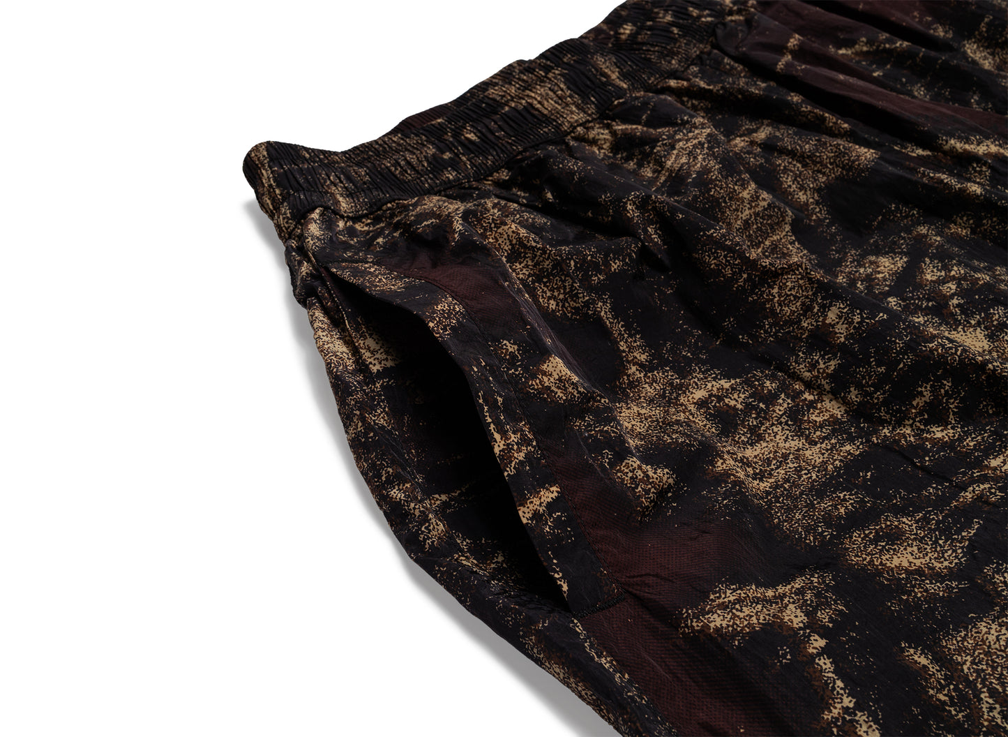 No Problemo Forrest Glitch Nylon Pant en Camo
