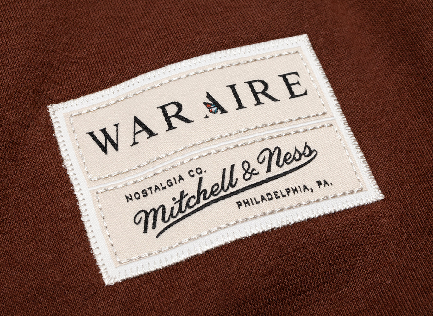 Sudadera de cuello redondo Mitchell & Ness x Waraire