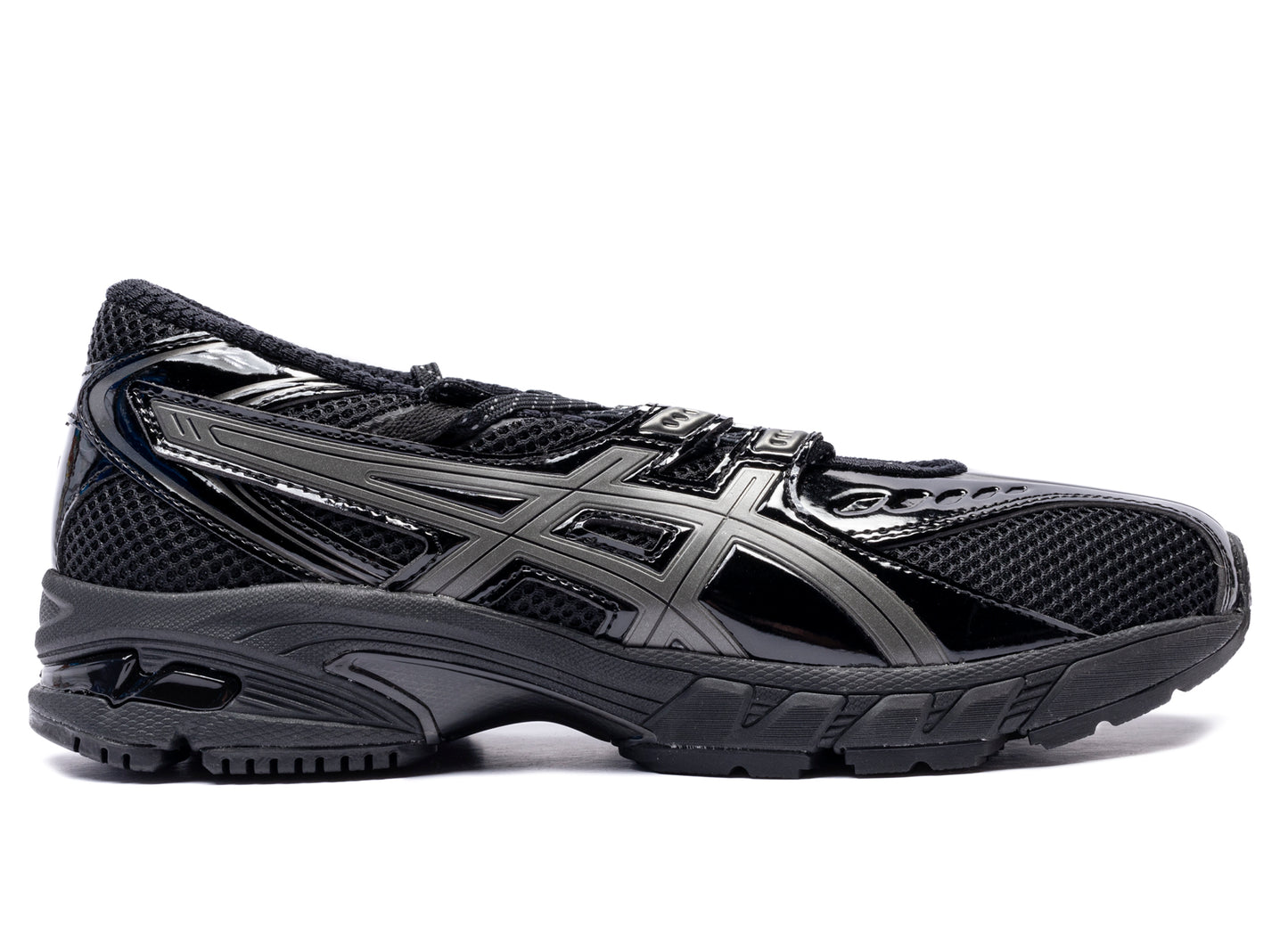 Asics Gel-DS Trainer SP in Black / Gunmetal