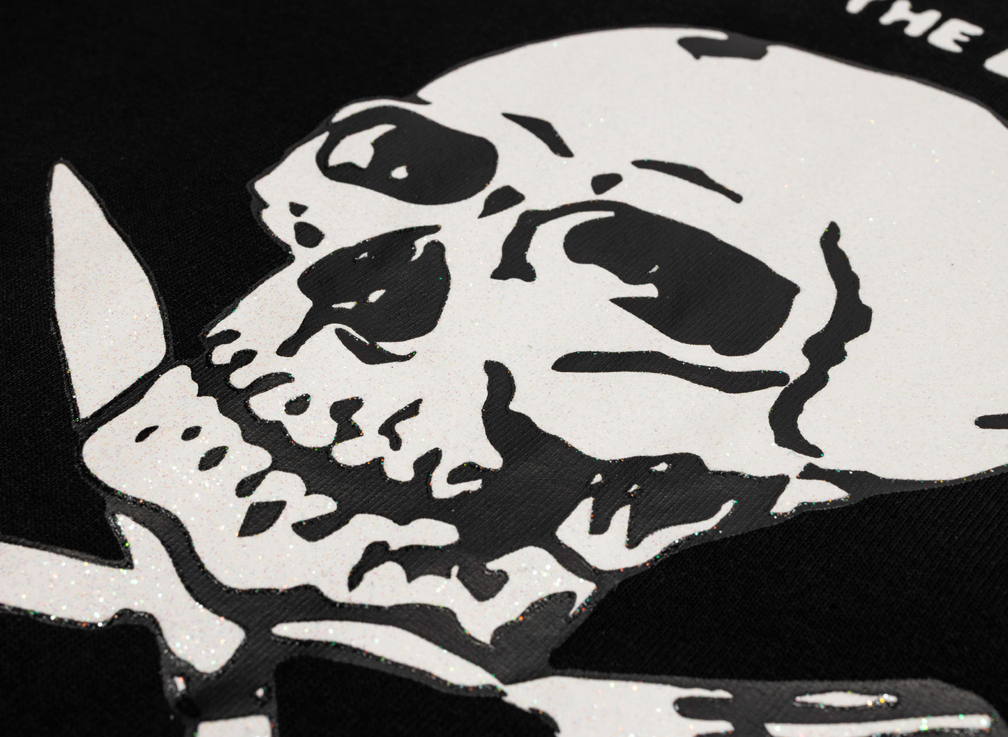 Advisory Board Crystals Abc. Skull S/S Tee in Black