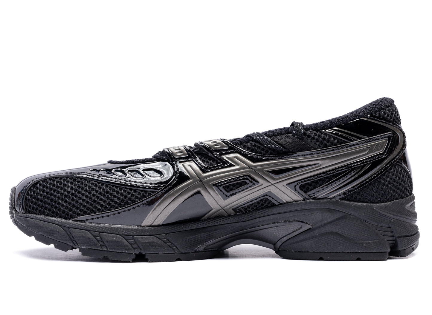 Asics Gel-DS Trainer SP in Black / Gunmetal