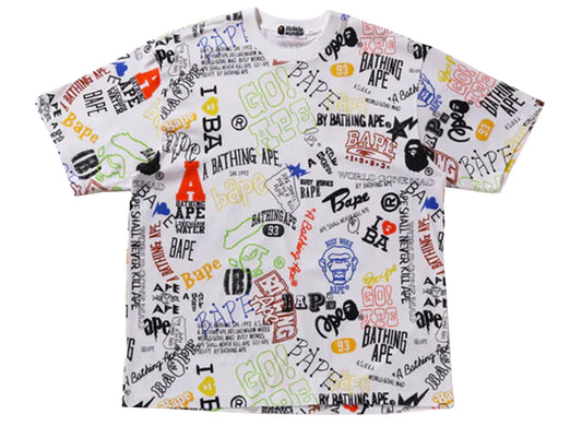 Camiseta de corte holgado A Bathing Ape con estampado dibujado a mano en color blanco