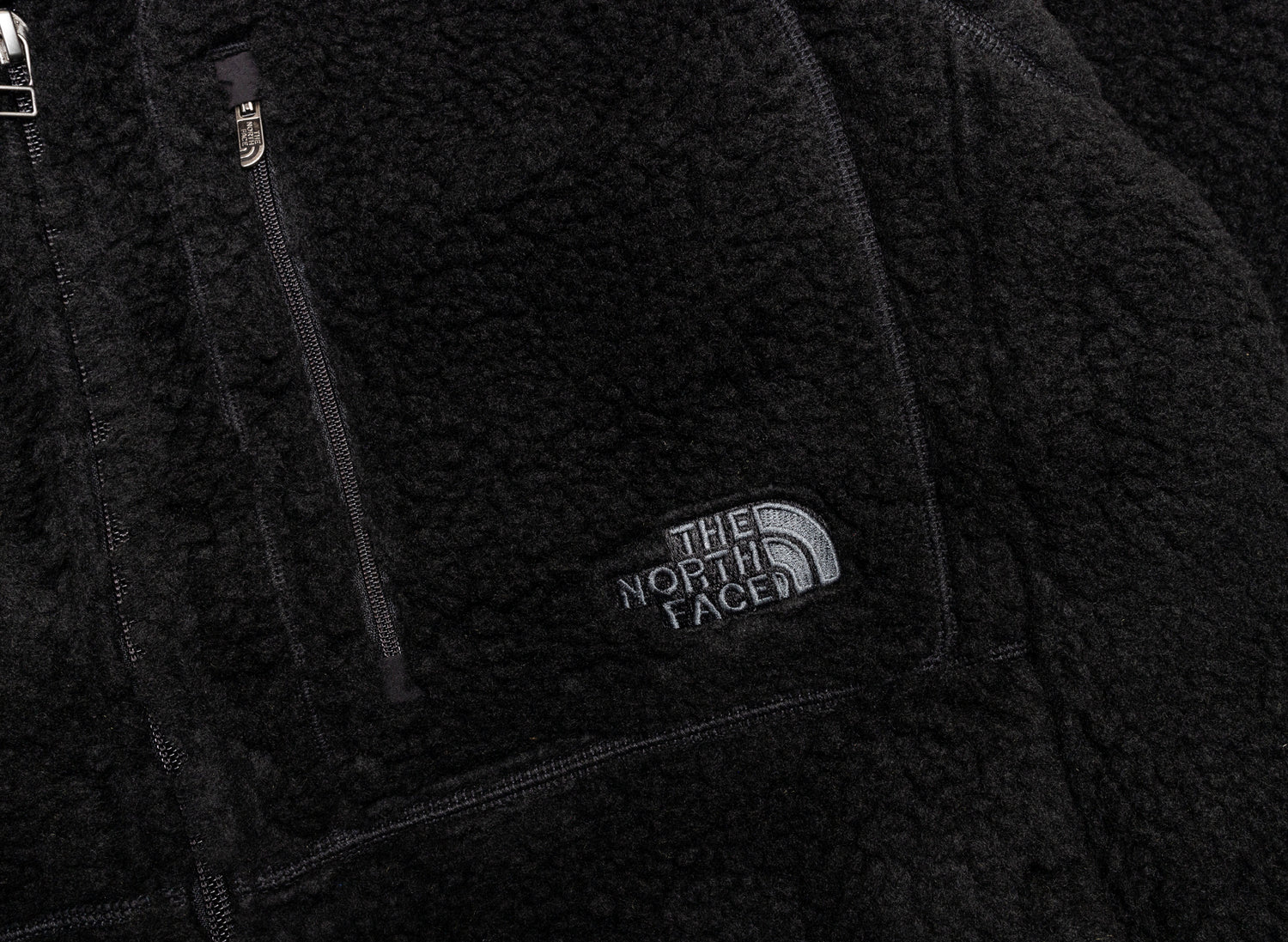 The North Face Extreme Pile 2 Full-Zip Jacket in TNF Black, men's jacket, view 2
