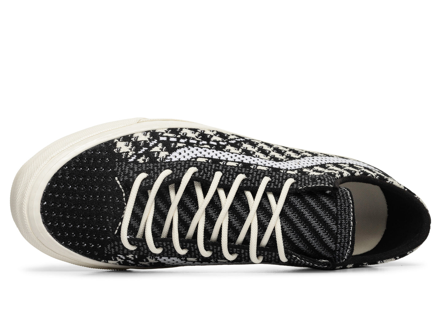 Vans Old Skool 36 EK en Negro / Peltre