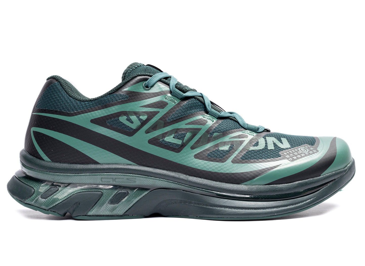 Salomon x MM6 Maison Margiela XT-MM6 in Scarab / Bistro Green / Green Milieu