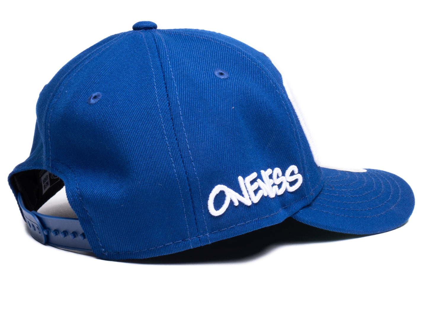 Gorra Oneness x New Era Snapback CATS en azul/blanco royal