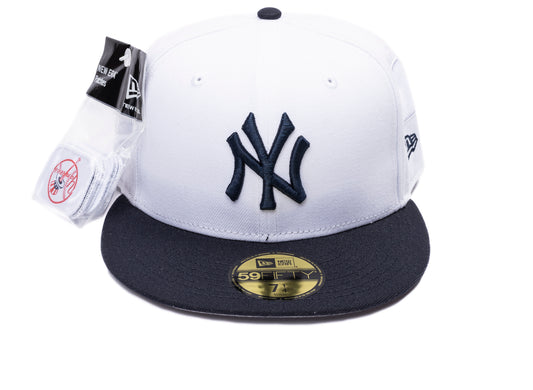 New Era New York Yankees 59Fifty Fitted Hat in White
