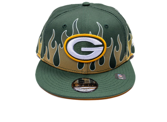 New Era Flames Green Bay Packers 9Fifty Hat in team colors, kids' snapback cap
