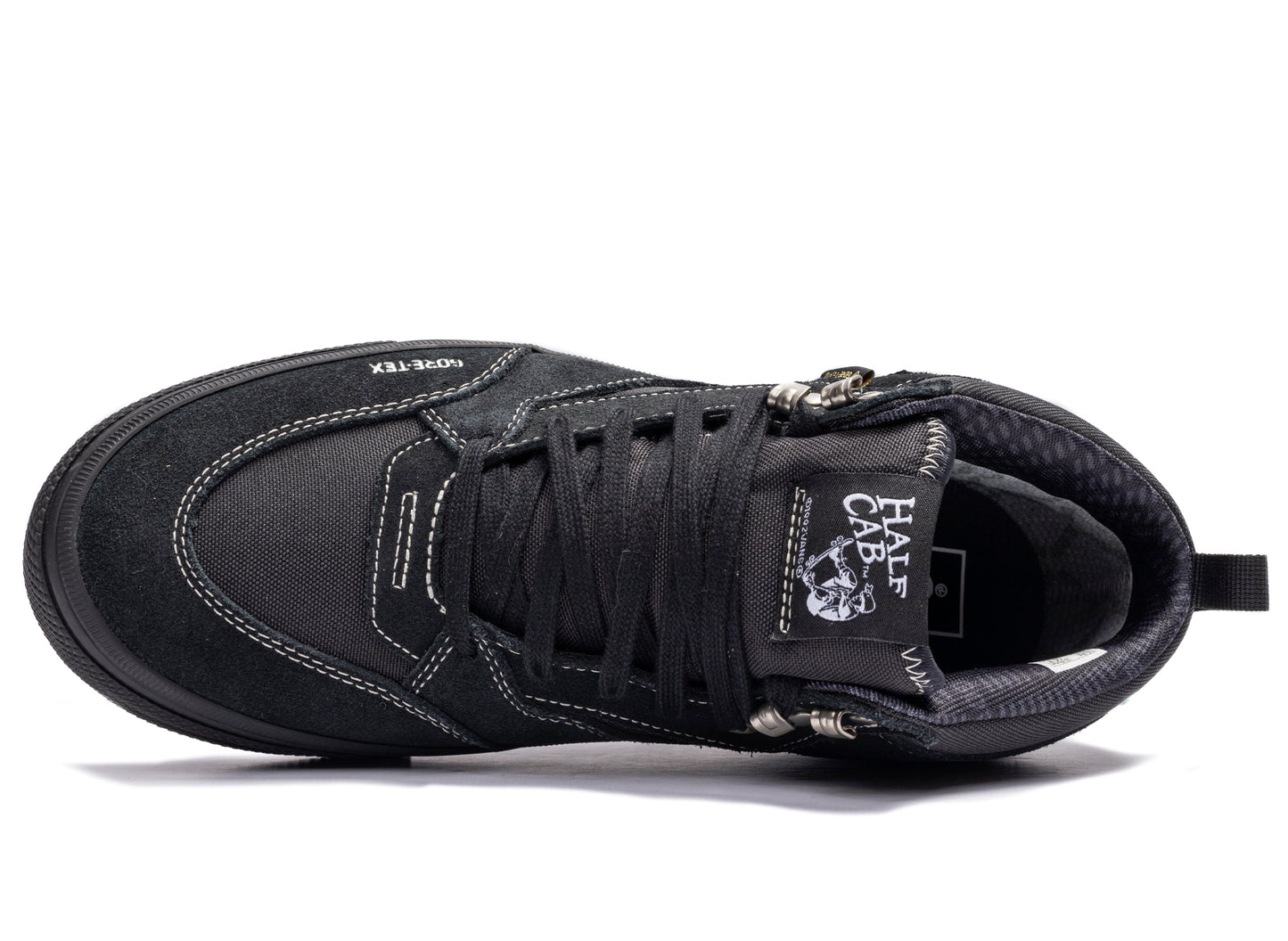 Vans Half Cab GORE-TEX Insulated MTE in Black