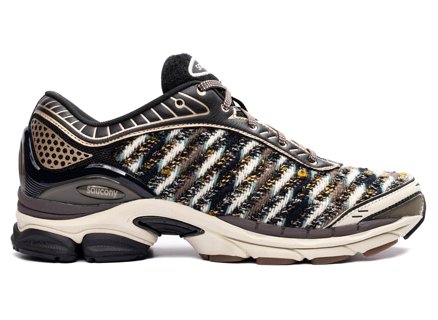 Saucony ProGrid Paramount, side view