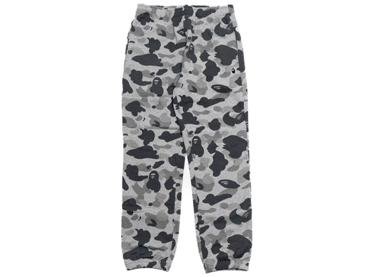 Pantalones deportivos A Bathing Ape gris jaspeado con estampado de camuflaje