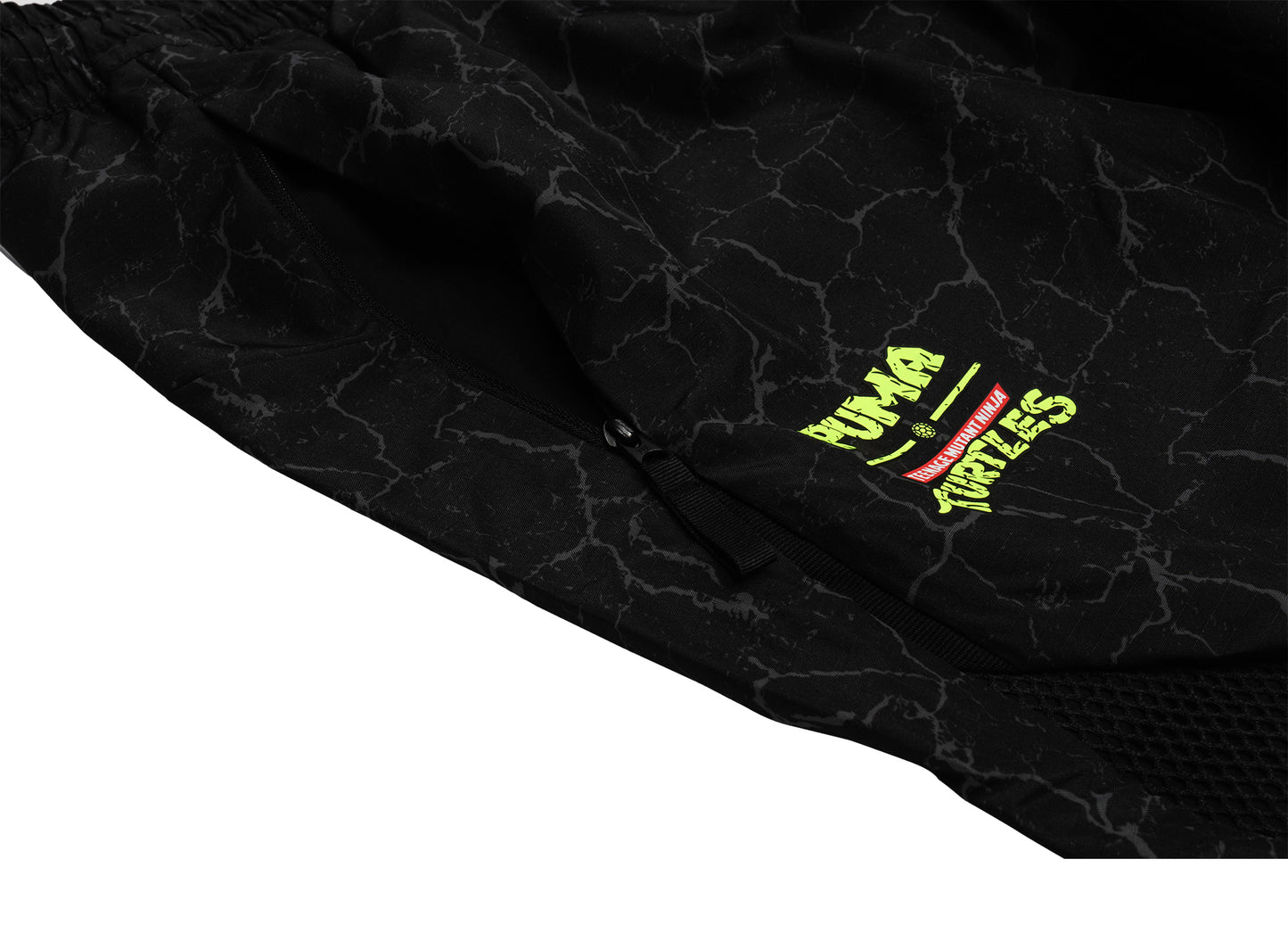Puma x TMNT Pumatech Relaxed Cargo Hose in Schwarz