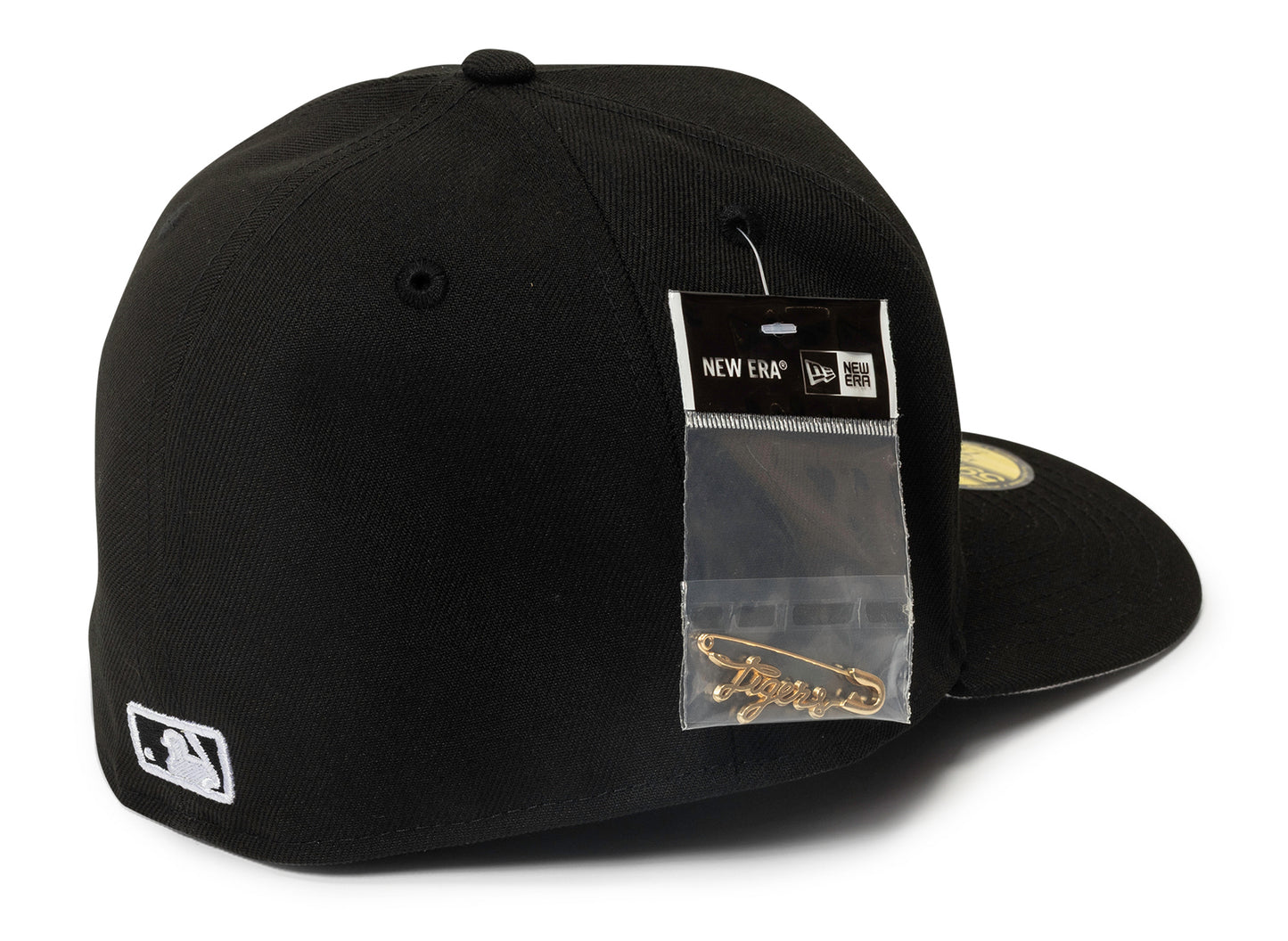 New Era Script Safety Pin Detroit Tigers Fitted Hat v2