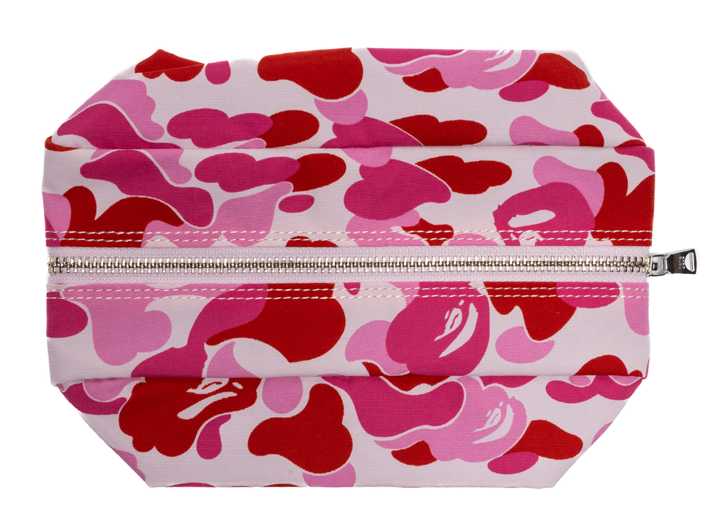 Un bolso de mano A Bathing Ape ABC Camo Flight en rosa