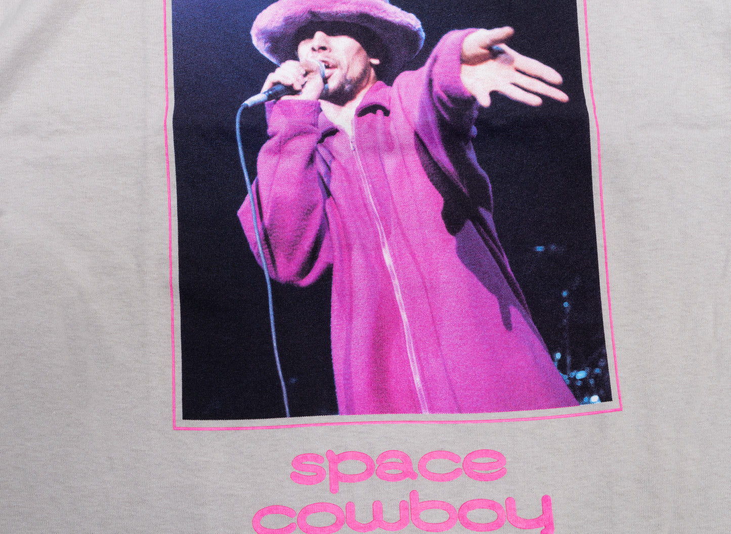 Camiseta Pleasures Jamiroquai Space Cowboy en color Steel