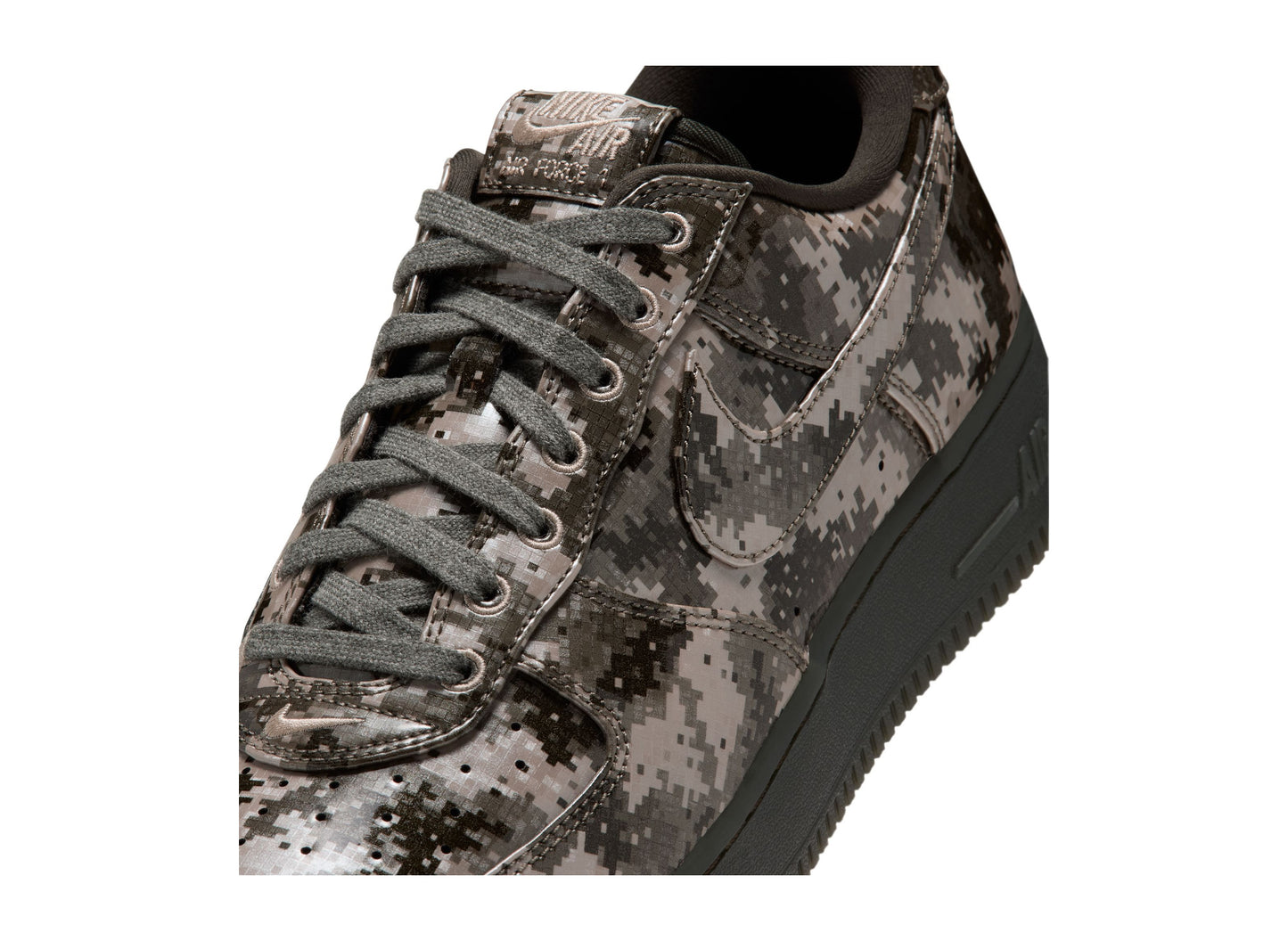 Nike Air Force 1 Low Retro Camo in Multi-Color / Rough Green — upper detail