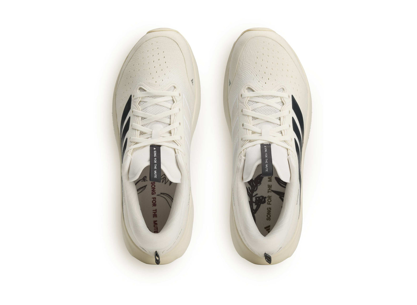 Adidas Supernova Rise 3 in Cream White / Carbon