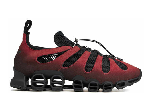 Damen Adidas x AVAVAV Megaride Cutout in Core Black / Power Red