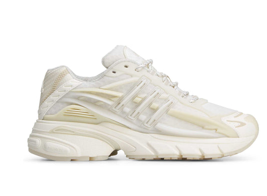 Adidas x Pharrell Williams Adistar Jellyfish in Chalk White / Off White