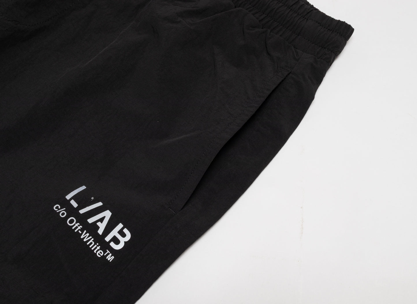 L/AB c/o Off-White™ Reflective Diag Pants in Black