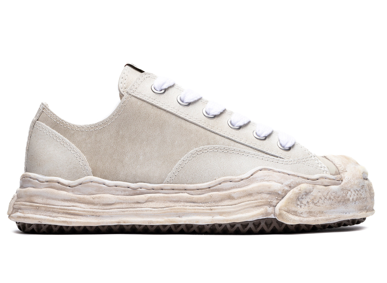 Maison Mihara Yasuhiro Hank Low in White
